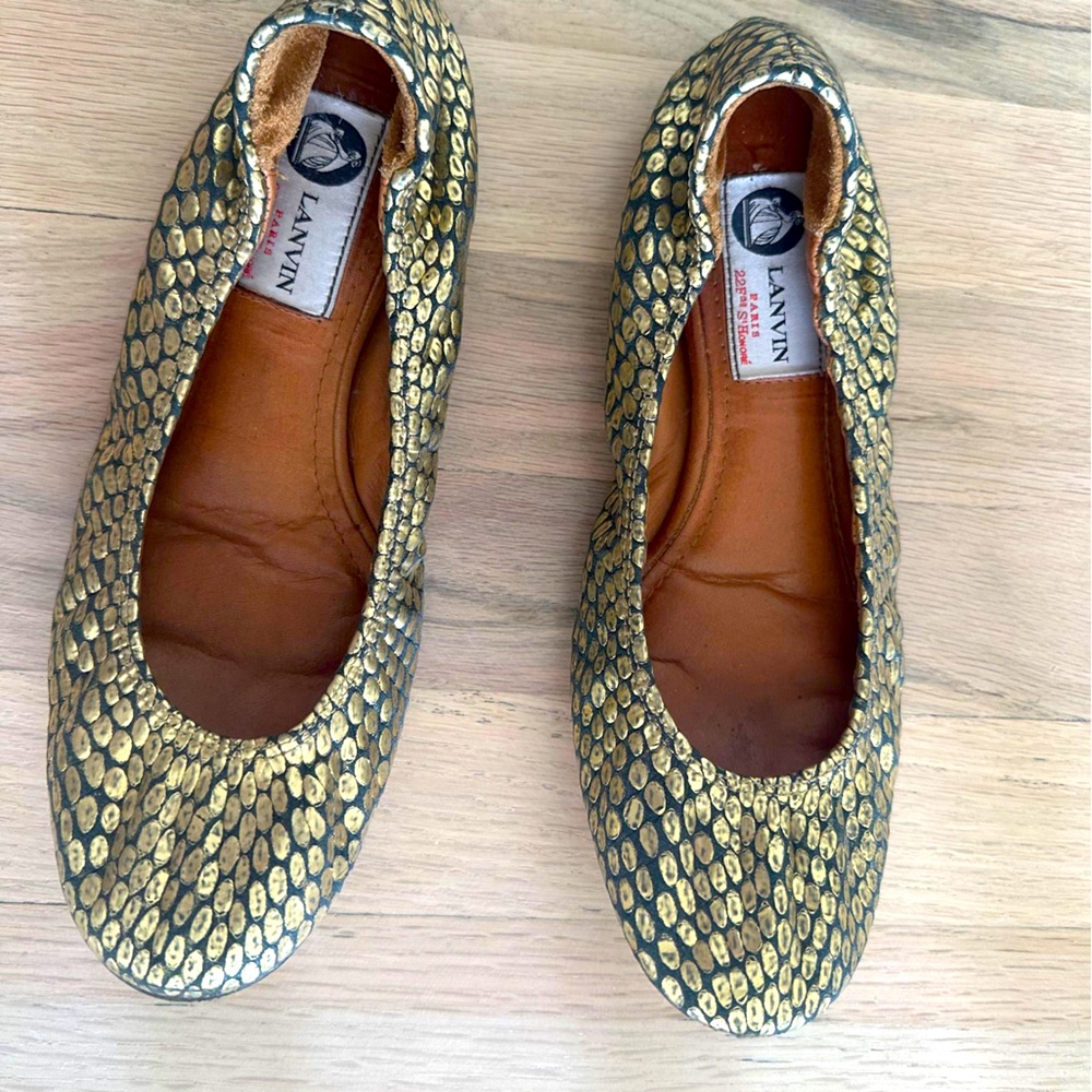 Lanvin animal print flats